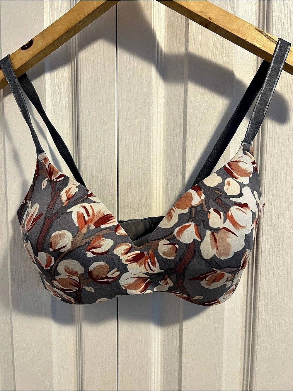 Knix Evolution Bra Gray floral Size 4